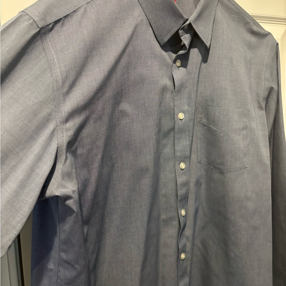 Untuckit Button Down - image 4